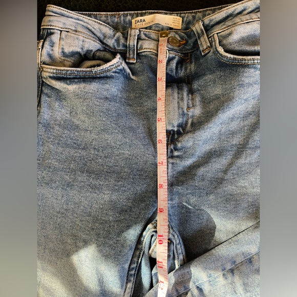 Zara Denim | Size 02 Light Wash Skinny Jeans - Picture 9 of 10